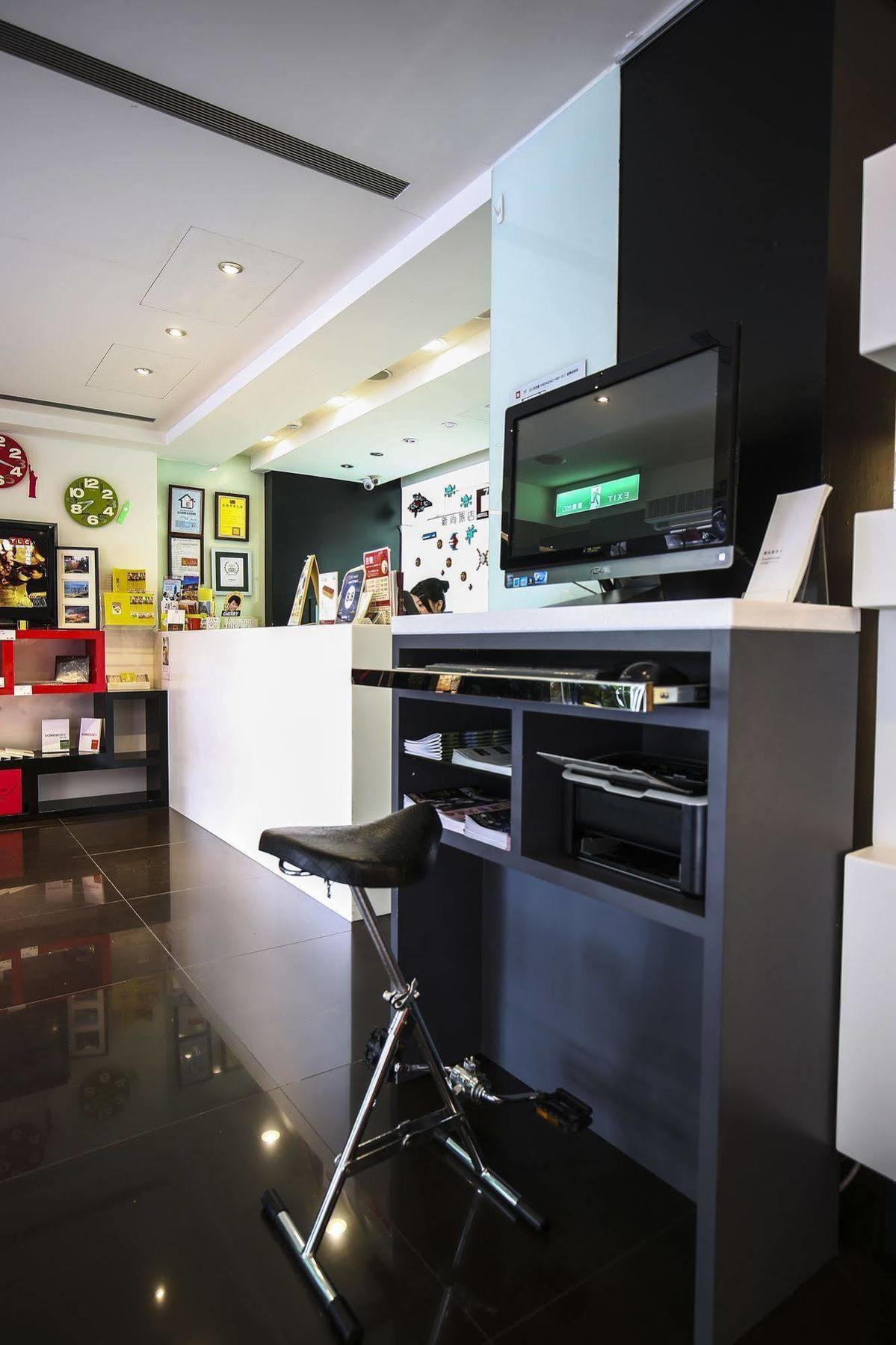 Check Inn Express Taipei Yongkang Екстериор снимка